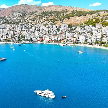 Christine Sunny Corner Apartment Sarande