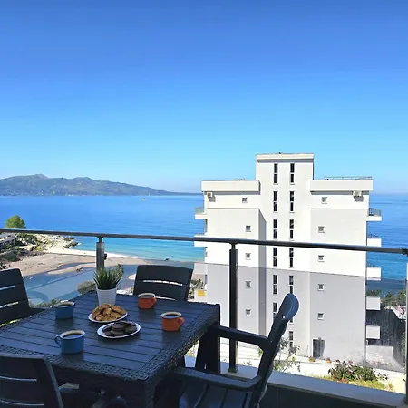 Christine Sunny Corner Apartment Sarande